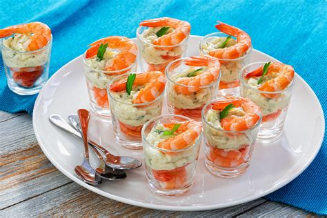 how-the-shrimp-cocktail-became-a-classic-las-vegas-dish image