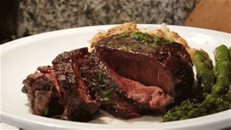 how-to-cook-filet-mignon-in-the-oven-no image