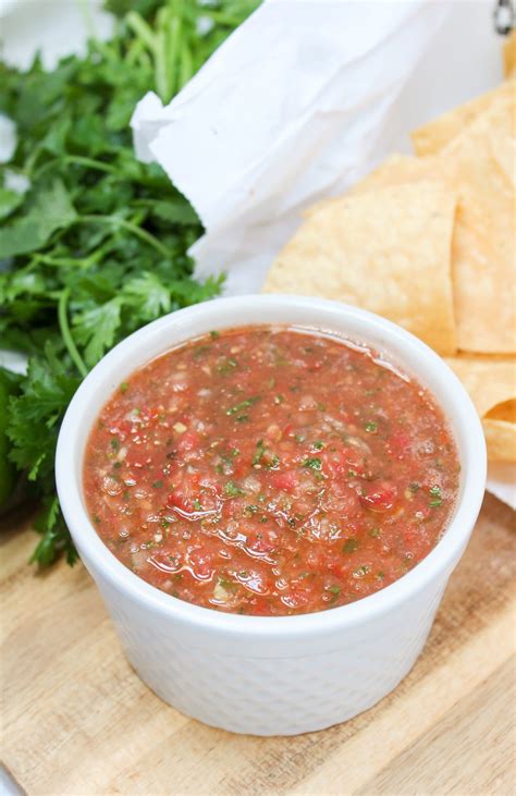 spicy-blender-salsa-ready-in-10-minutes-an-freezer image