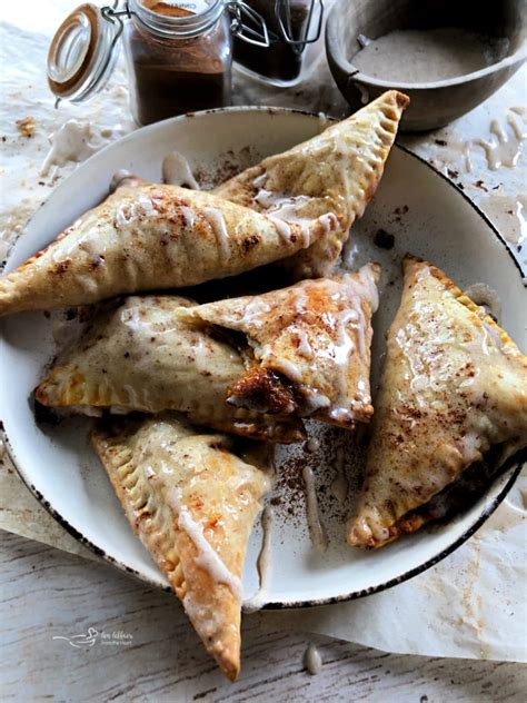 pumpkin-pie-turnovers-an-affair-from-the-heart image