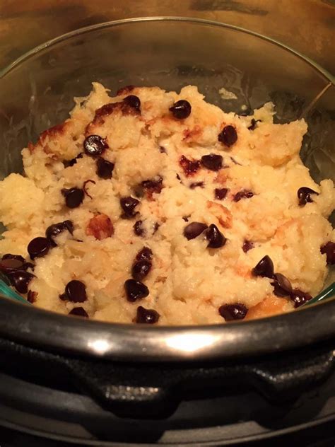 instant-pot-bread-pudding-recipe-melanie-cooks image