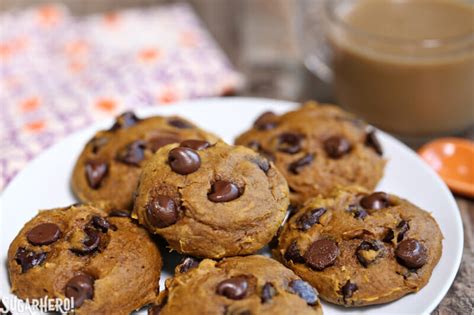 3-ingredient-pumpkin-chocolate-chip-cookies-sugarhero image