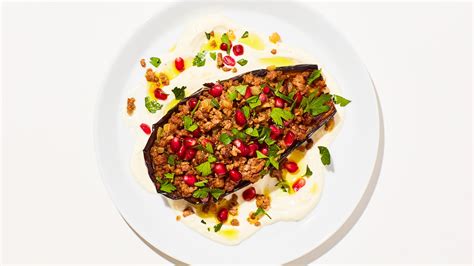 this-stuffed-eggplant-recipe-is-allllllll-about-the-crispy-beef image