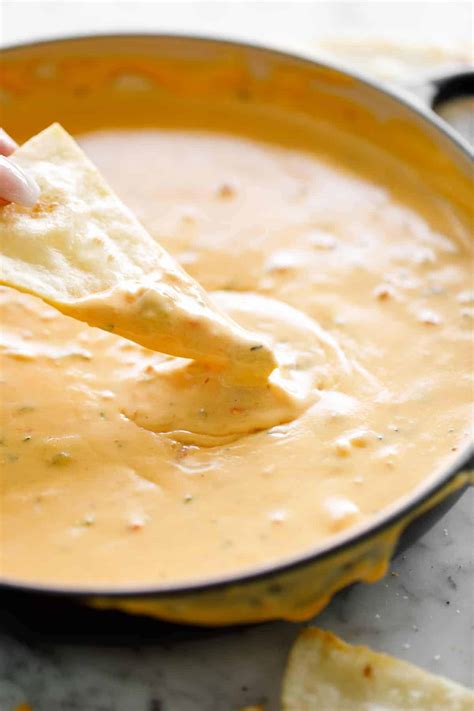 queso-mexican-cheese-dip image