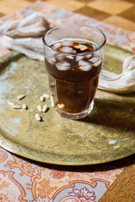jallab-traditional-syrian-beverage-recipe-196-flavors image