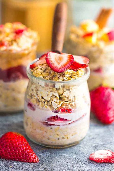 strawberry-overnight-oats-recipe-easy-overnight-oats image