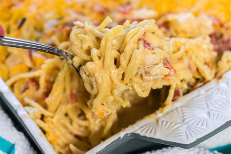 chicken-spaghetti-with-rotel-bowl-me-over image