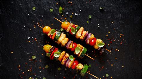 halloumi-kebabs-with-zaatar-chilies-chefs-mandala image
