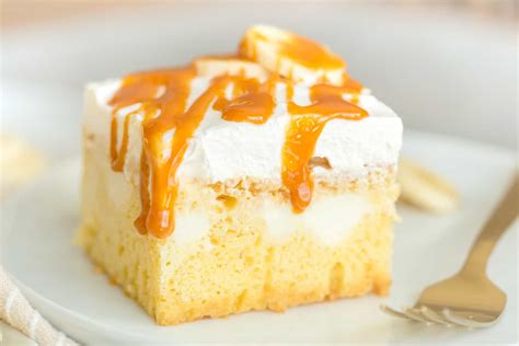 caramel-banana-pudding-poke-cake-greens-chocolate image