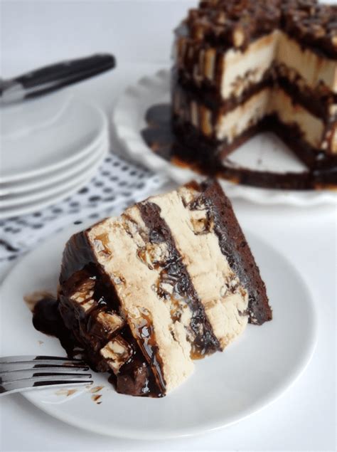 snickers-peanut-butter-brownie-ice-cream-cake image
