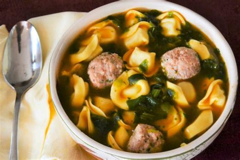 meatball-tortellini-soup-recipe-food-fanatic image