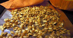 caramelized-pumpkin-seeds-recipe-recipetipscom image