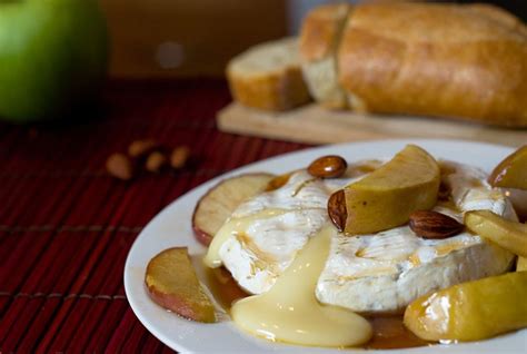 baked-brie-with-quebec-maple-syrup-la-ferme image