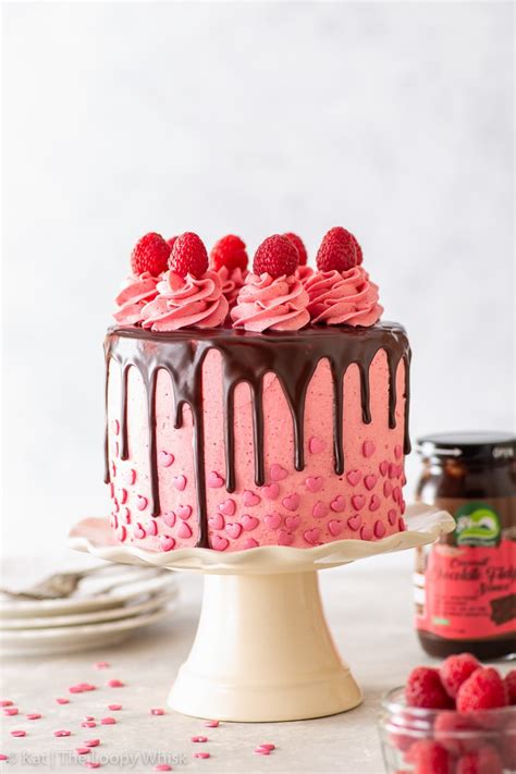 vegan-chocolate-raspberry-cake-the-loopy-whisk image