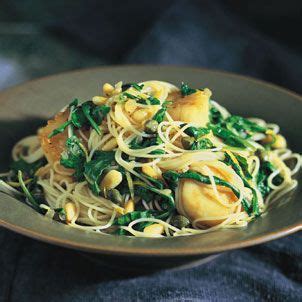 angel-hair-pasta-with-scallops-and-arugula-food-channel image