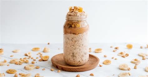 peanut-butter-banana-overnight-oatmeal-slender image