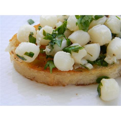bay-scallops-with-garlic-parsley-butter-sauce-yum-taste image