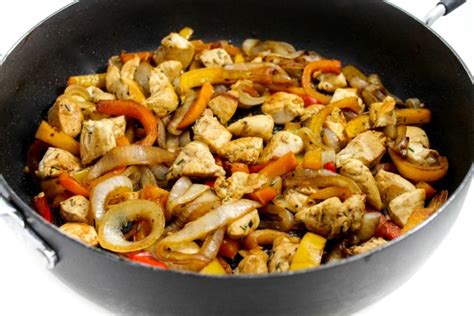 delectably-skinny-chicken-peppers-and-onions-skillet image