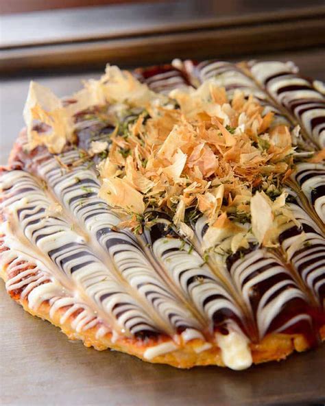 ultimate-guide-to-okonomiyaki-easy-okonomiyaki image