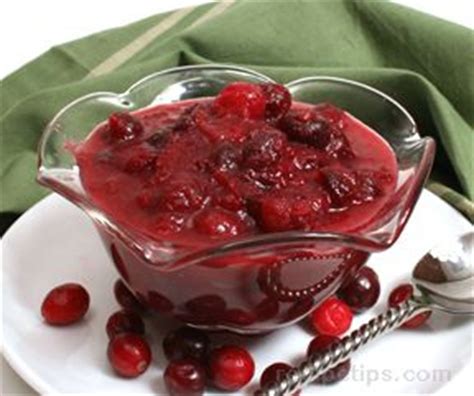 cranberry-horseradish-sauce-recipe-recipetipscom image