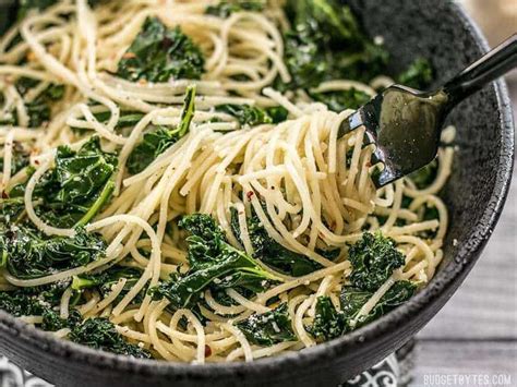 garlic-parmesan-kale-pasta-with-video-budget-bytes image
