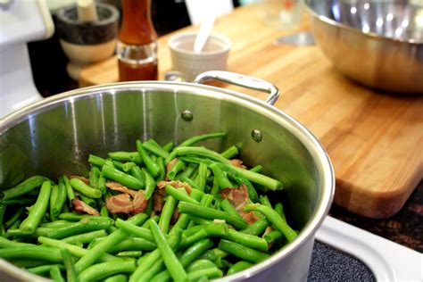 grandmas-all-day-green-beans-and-bacon-paleo image