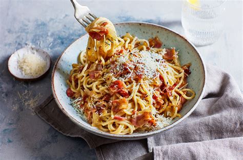 carbonara-recipe-pasta-dinner-for-one-tesco-real image