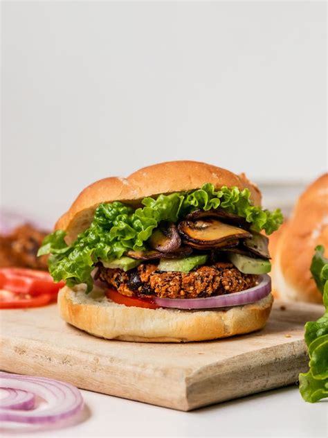 vegan-black-bean-quinoa-burger-shortgirltallorder image