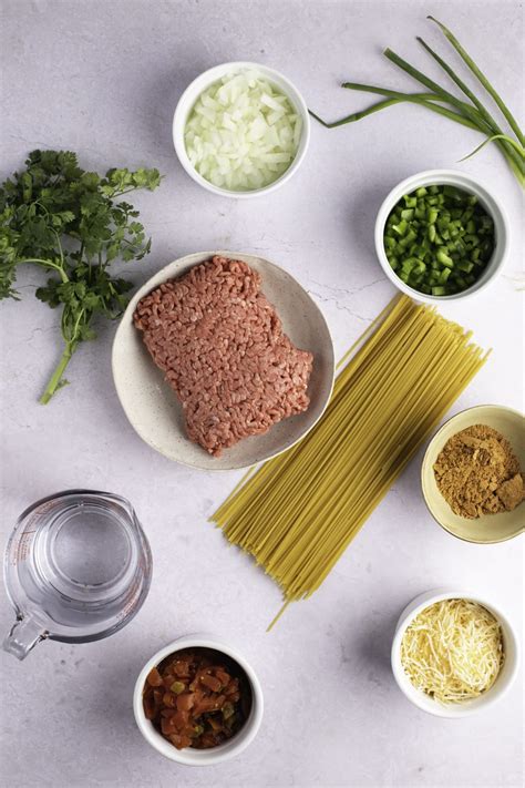 easy-taco-spaghetti-recipe-insanely-good image