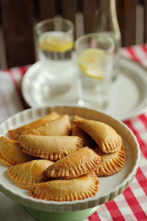 the-best-traditional-greek-pies-mygreekitchen image