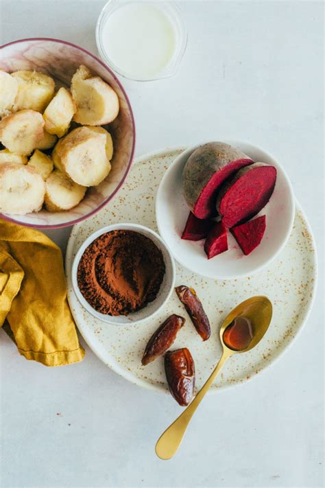 red-velvet-cake-smoothie-minimalist-baker image