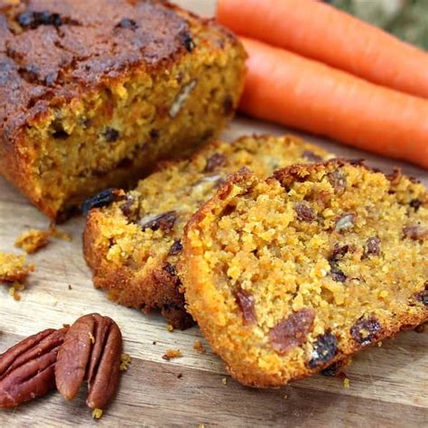 spiced-pecan-carrot-cake-lovefoodies image