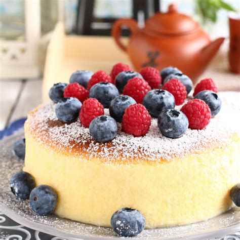 easy-japanese-cheesecake-recipe-so-fluffy-and-jiggly image