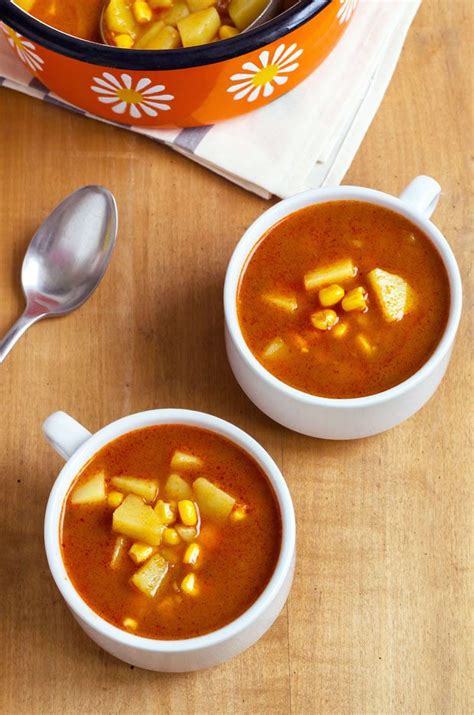 17-healthy-soup-recipes-that-will-keep-you-full image