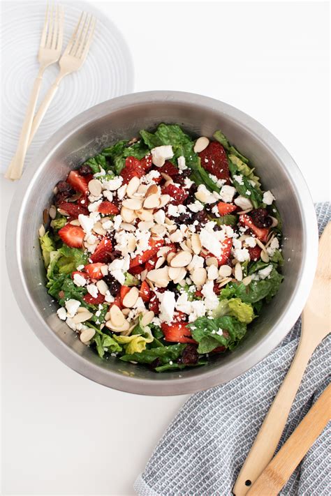 spinach-strawberry-salad-with-almonds-the-ashcroft image