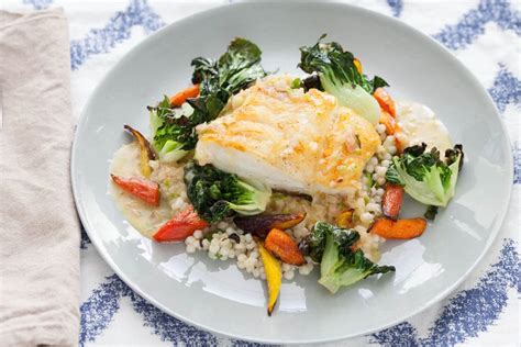 recipe-seared-cod-with-makrut-lime-butter-sauce-blue image