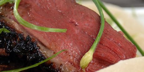 best-tea-smoked-duck-with-lime-hoisin-sauce image