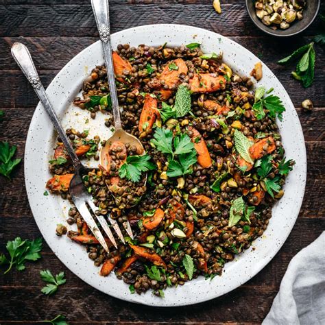 moroccan-carrot-and-lentil-salad-vegan-gf-crowded image