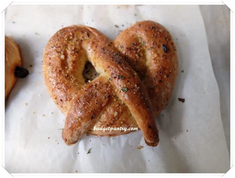 homemade-soft-butter-pretzels-with-oven-and-airfried image