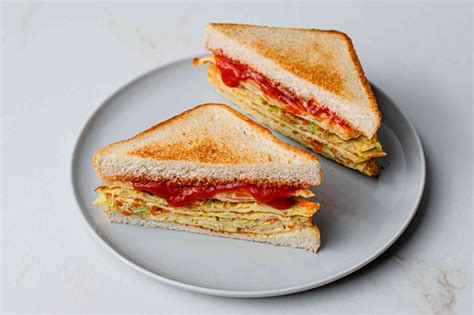 korean-egg-sandwich-gilgeori-toast-recipe-the-spruce image