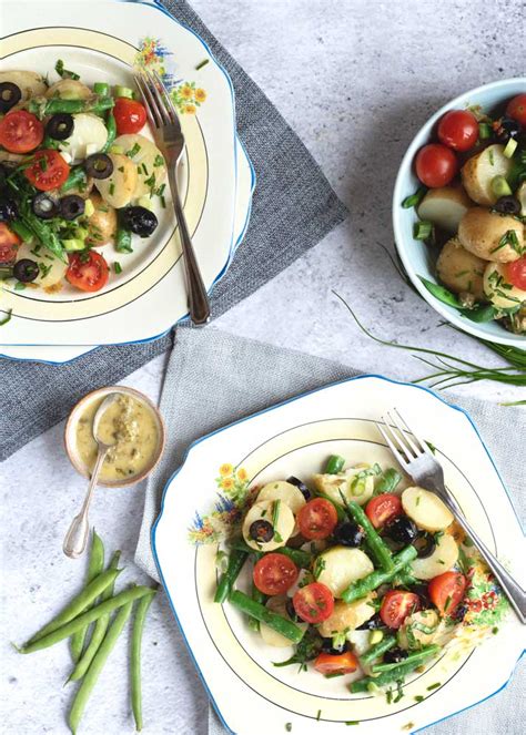 vegan-salade-nicoise-the-vegan-larder image