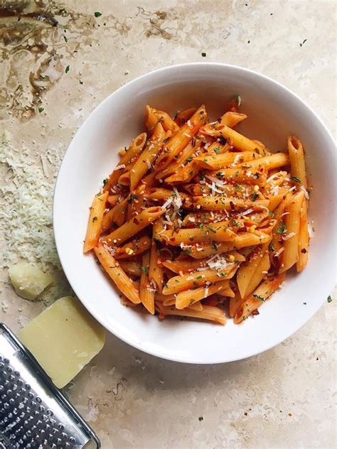 arrabiata-pasta-sauce-pasta-arrabiata-three-olives image