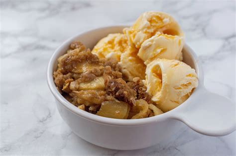 the-very-best-easy-apple-crisp-recipe-rachel-teodoro image