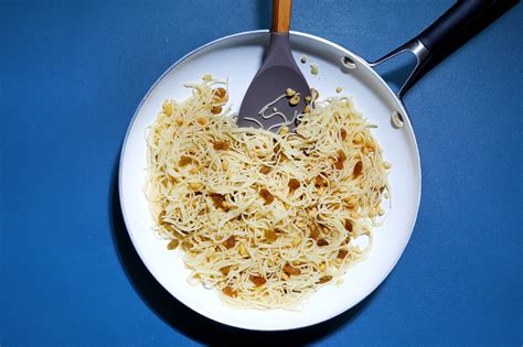 pasta-with-pine-nuts-and-golden-raisins image