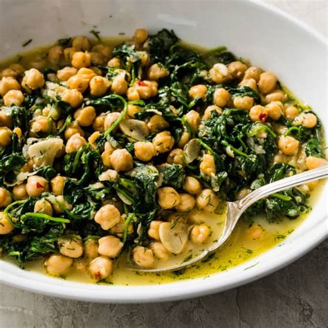 greek-spinach-and-chickpeas-cooks-country image
