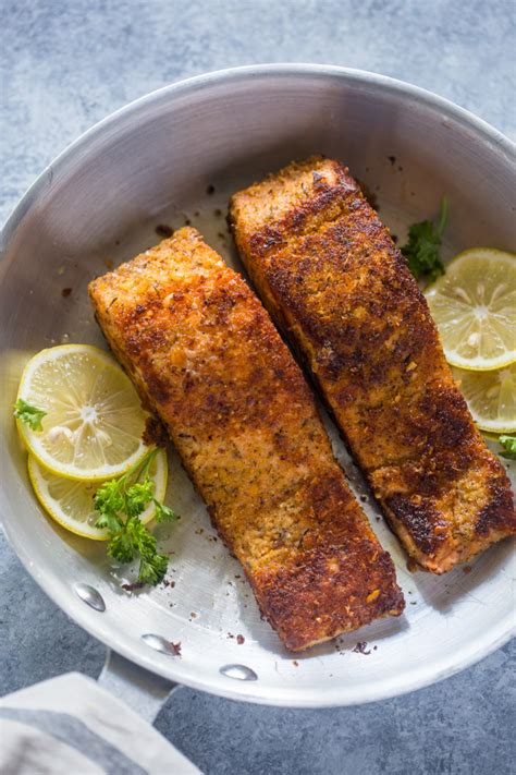 15-minute-crunchy-lemon-almond-crusted-salmon image