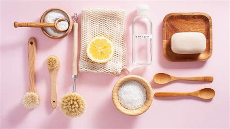10-all-natural-homemade-cleaning-solutions-to-scrub-every-inch image