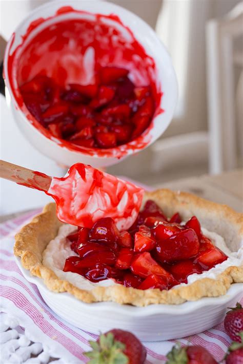 best-strawberry-pie-strawberry-cream-cheese-pie image