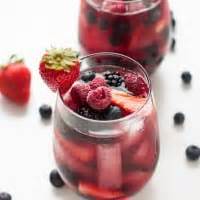 summer-berry-sangria-sundaysupper-one-sweet image