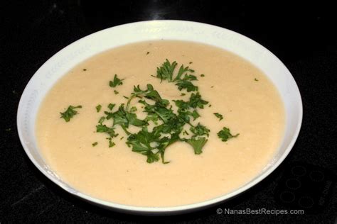 cauliflower-and-cheese-soup-nanas-best image